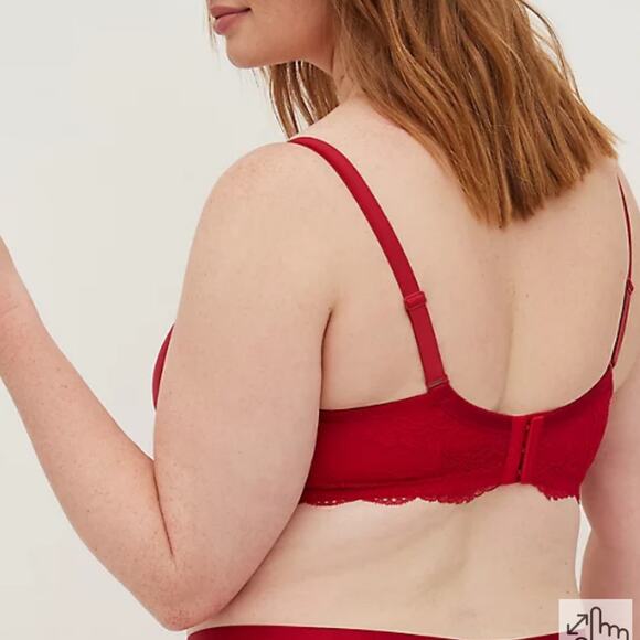 Torrid NWT Lightly Lined T-Shirt Bra Microfiber & Lace Red Underwire Size 38C - Picture 3 of 9